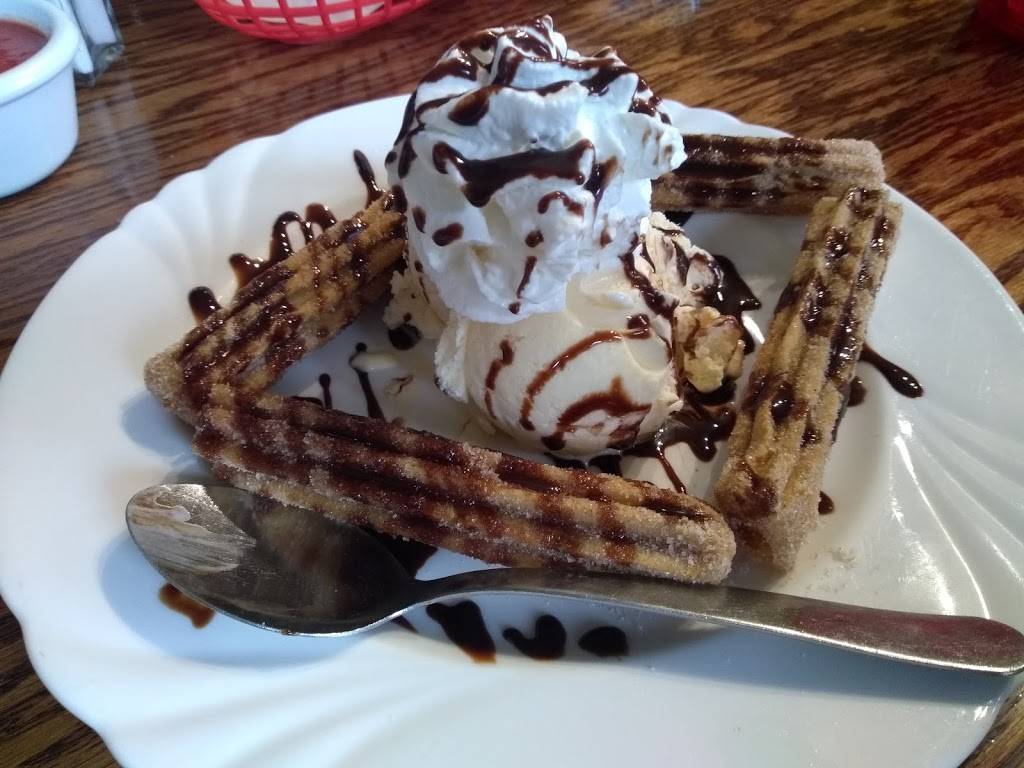 Las Fiesta | restaurant | 158 S Main St, Eagleville, TN 37060, USA | 6152743322 OR +1 615-274-3322