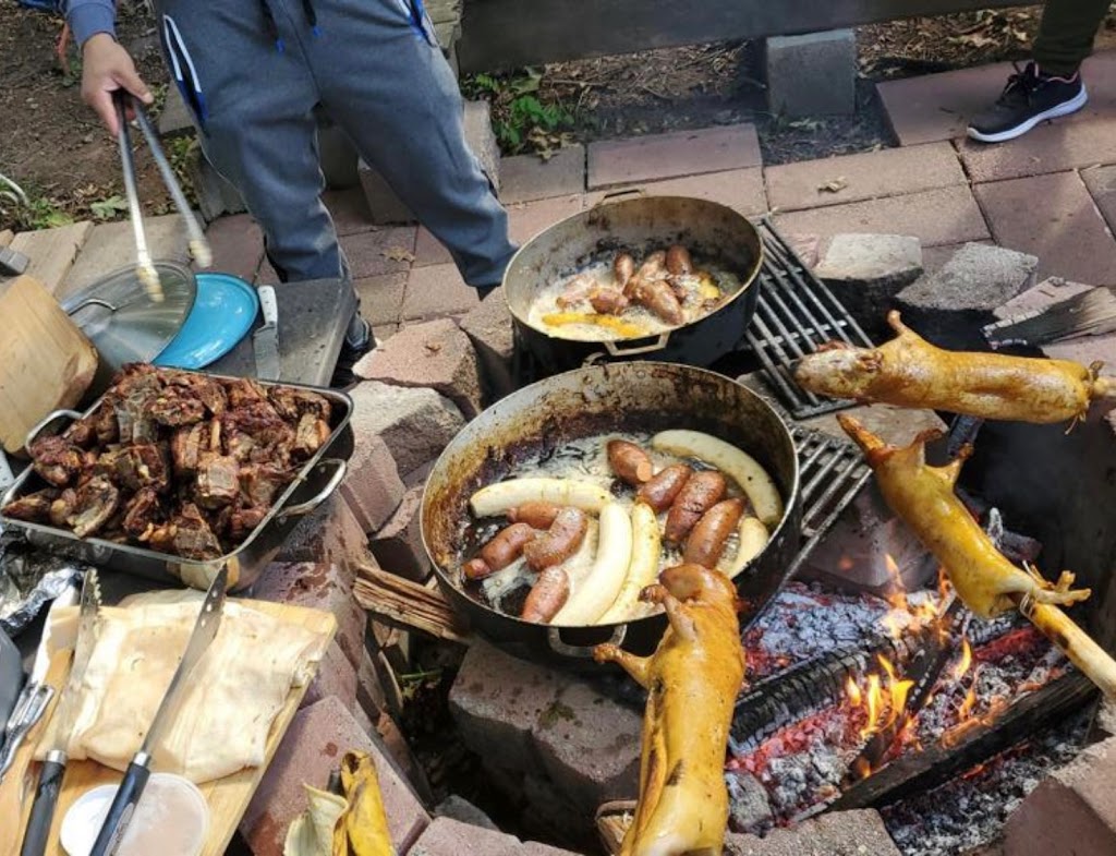 El cuy asado por pedido | restaurant | 808 E 3rd Ave, Elizabeth, NJ 07202, USA | 3474593010 OR +1 347-459-3010