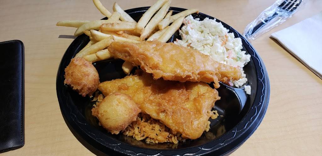 Long John Silvers | restaurant | 1801 N Knoxville Ave, Peoria, IL 61603, USA | 3096810501 OR +1 309-681-0501