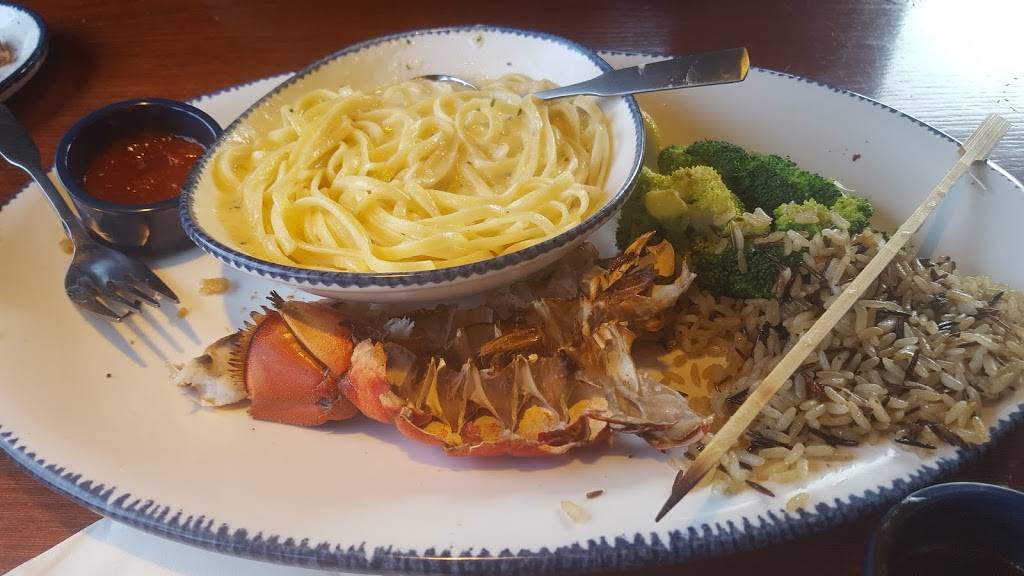 Red Lobster | restaurant | 3 Restaurant Park Dr S, Owings Mills, MD 21117, USA | 4109028420 OR +1 410-902-8420