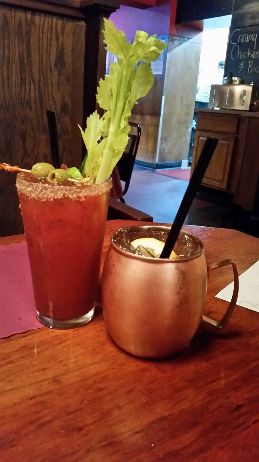 Rocs Black Front Restaurant | night club | 410 6th St, Charleston, IL 61920, USA | 2173488018 OR +1 217-348-8018