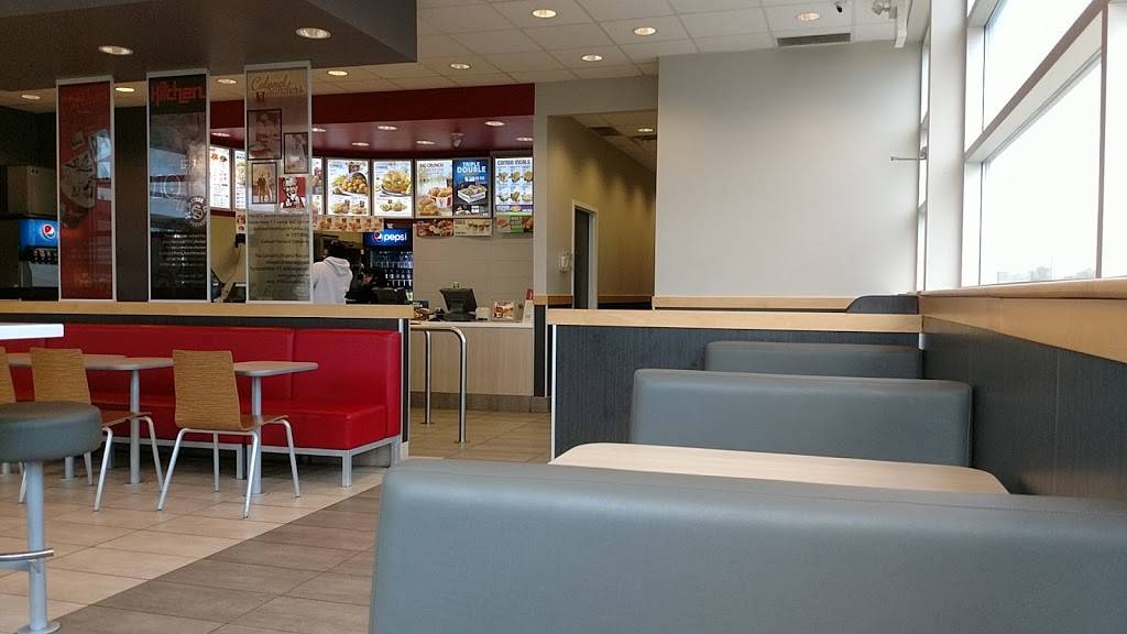 Taco Bell | meal takeaway | 45 Cherrycrest Drive, Brampton, ON L6P 0S2, Canada | 9057948105 OR +1 905-794-8105