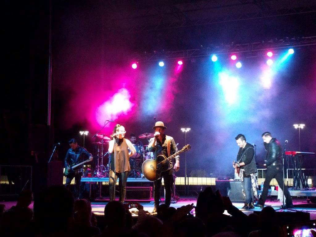 Running Aces Casino, Hotel & Racetrack | restaurant | 15201 Zurich St, Columbus, MN 55025, USA | 6519254600 OR +1 651-925-4600