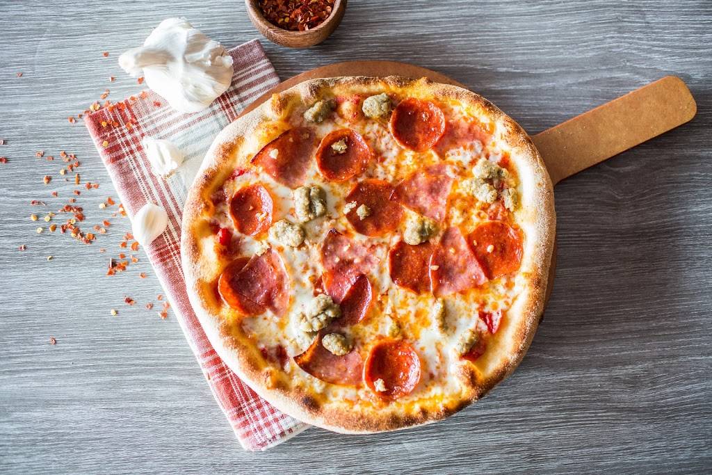 Firenza Pizza | restaurant | 2090 S Pleasant Valley Rd, Winchester, VA 22601, USA | 5406867742 OR +1 540-686-7742