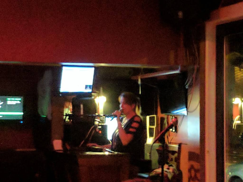 Stacey Janes Restaurant | night club | 9 Ocean Blvd a, Hampton, NH 03842, USA | 6039299005 OR +1 603-929-9005