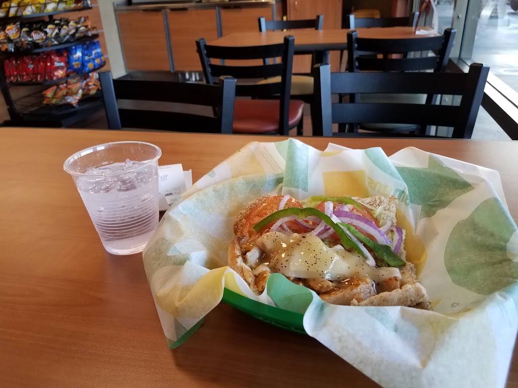Subway | restaurant | 41825 Florida Ave, Hemet, CA 92544, USA | 9517664515 OR +1 951-766-4515