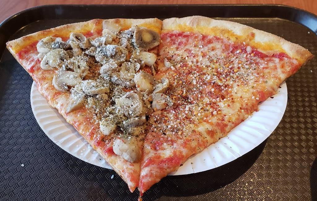 Cascarinos | restaurant | 152-59 10th Ave, Whitestone, NY 11357, USA | 7187464370 OR +1 718-746-4370