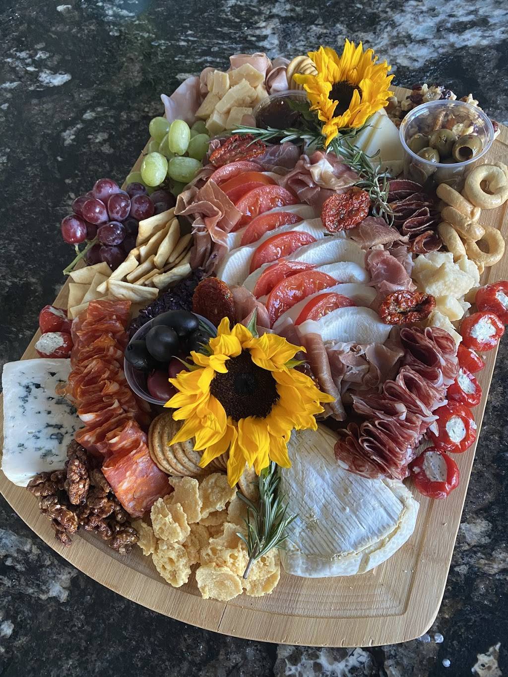 Breakin Bread | restaurant | 1177 Fischer Blvd, Toms River, NJ 08753, USA | 9738683612 OR +1 973-868-3612