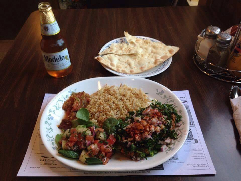 Uncle Harrys Classic Meals | restaurant | 1201 G St, Reedley, CA 93654, USA | 5596385170 OR +1 559-638-5170