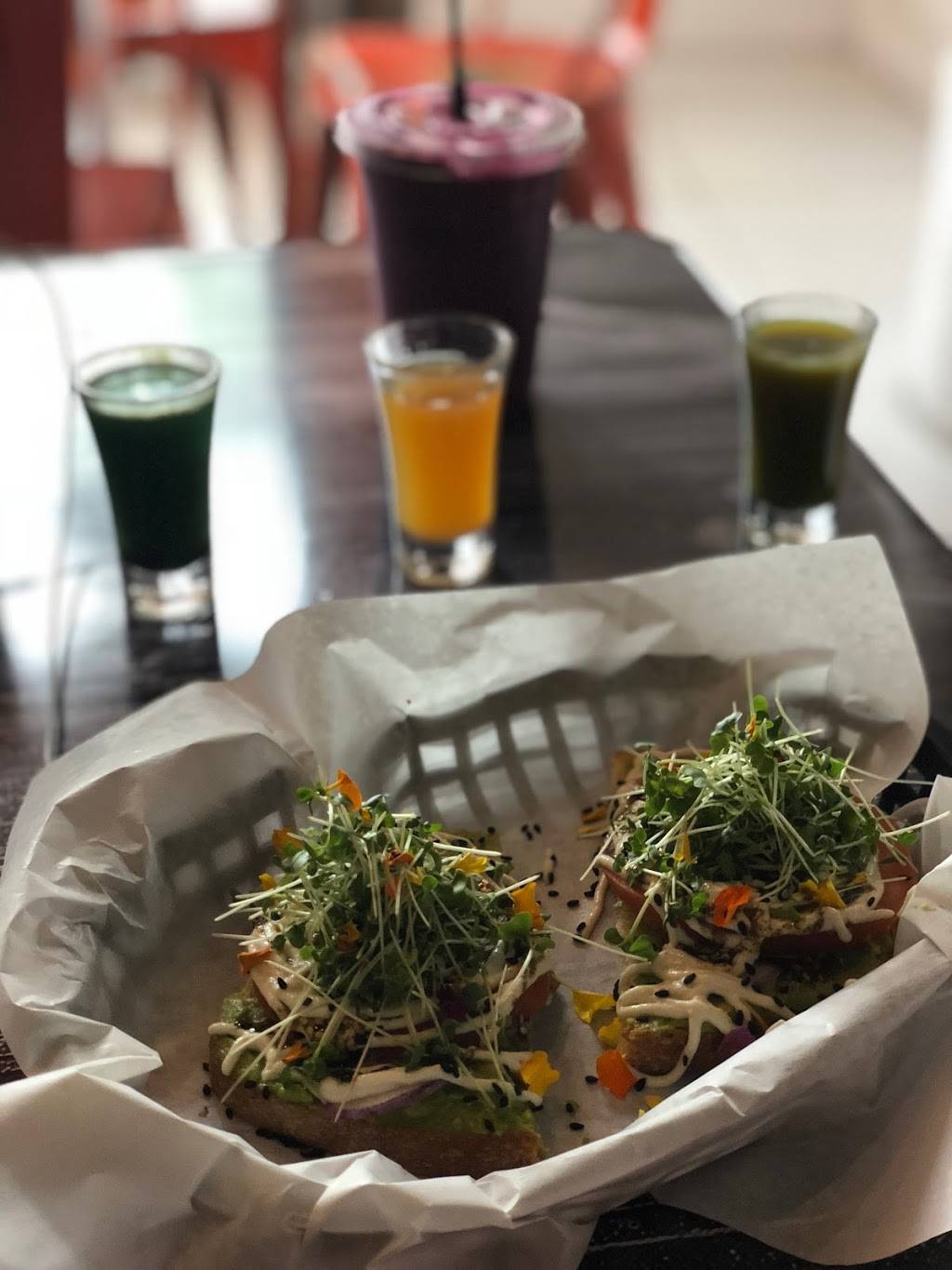 Juiced Orlando | restaurant | 12 N Summerlin Ave, Orlando, FL 32801, USA | 4074402919 OR +1 407-440-2919