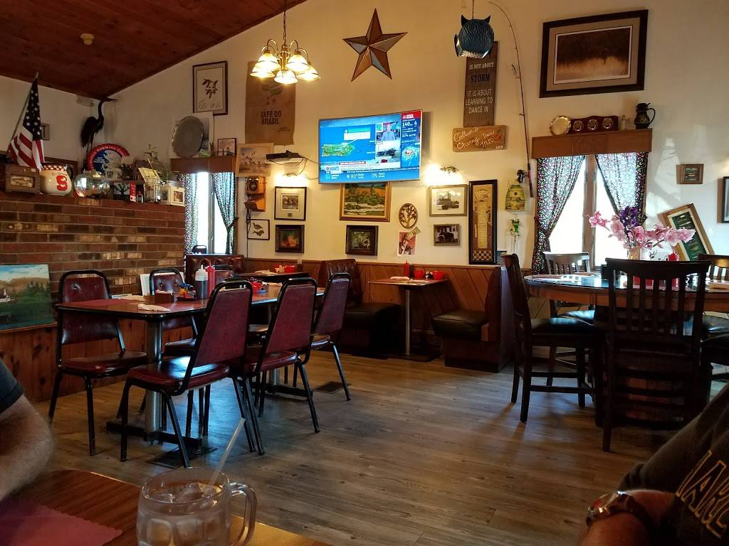 Cherry Tree Inn | restaurant | 8541 NY-3, Henderson, NY 13650, USA | 3159387281 OR +1 315-938-7281