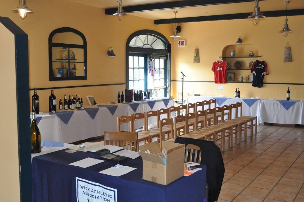 Stella Luna Ristorante | restaurant | 58-60 Market St, Oneonta, NY 13820, USA | 6074337646 OR +1 607-433-7646