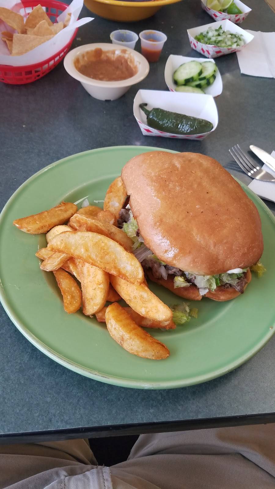 Birrieria Las Marias | restaurant | 4819 N 83rd Ave, Phoenix, AZ 85033, USA | 6233744264 OR +1 623-374-4264