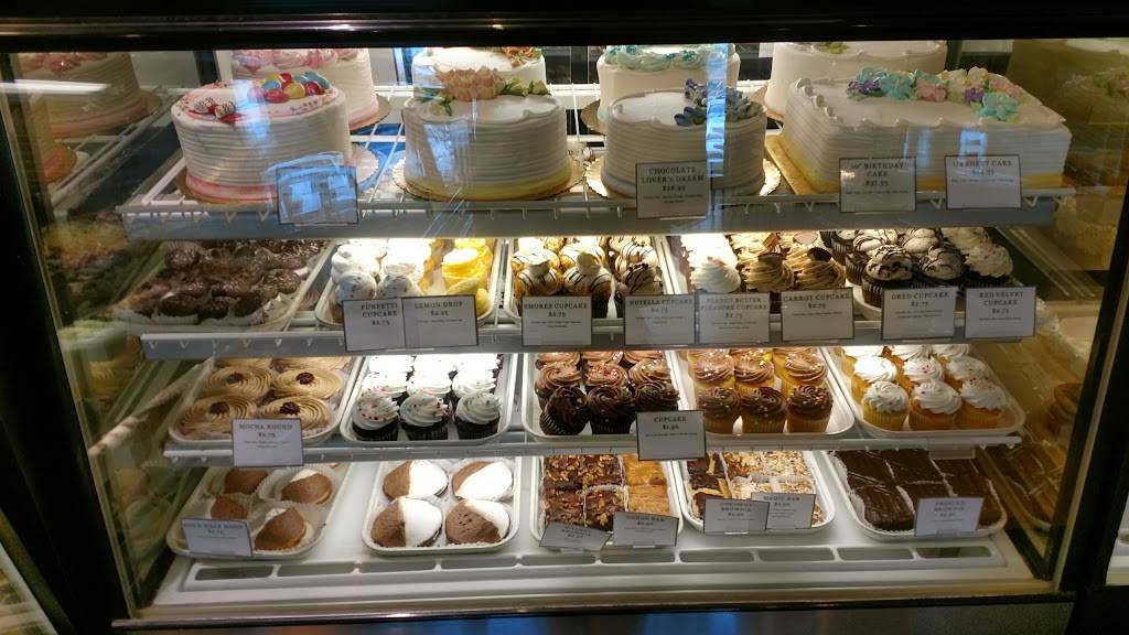 Derby Street Shops | shopping mall | 100 Derby St, Hingham, MA 02043, USA | 7817497800 OR +1 781-749-7800