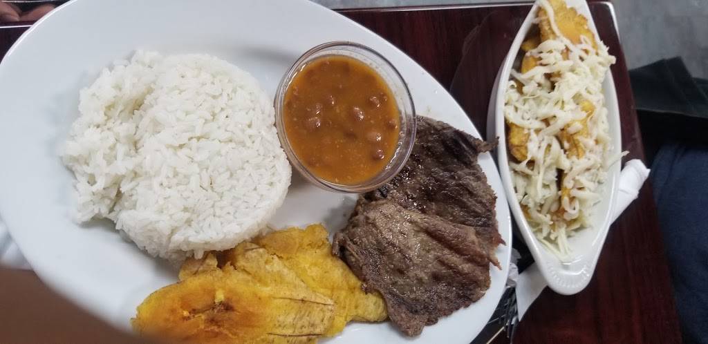 Toquillas Restauran | restaurant | 466 NY-17K, Newburgh, NY 12550, USA | 8452453803 OR +1 845-245-3803