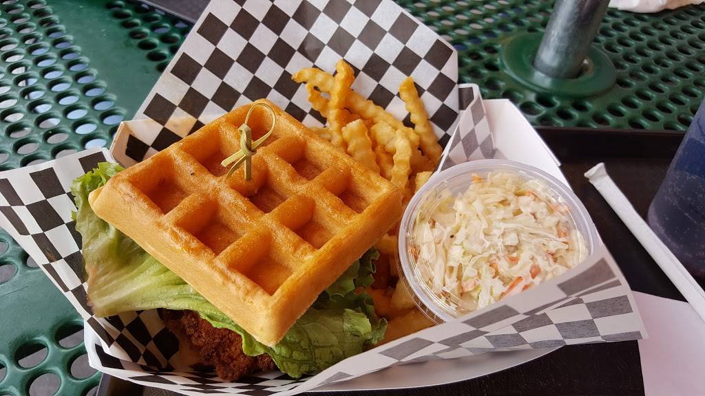 Cletus Chicken Shack | restaurant | 4426 Main Way Universal, North Hollywood, CA 91602, USA | 4072244233 OR +1 407-224-4233