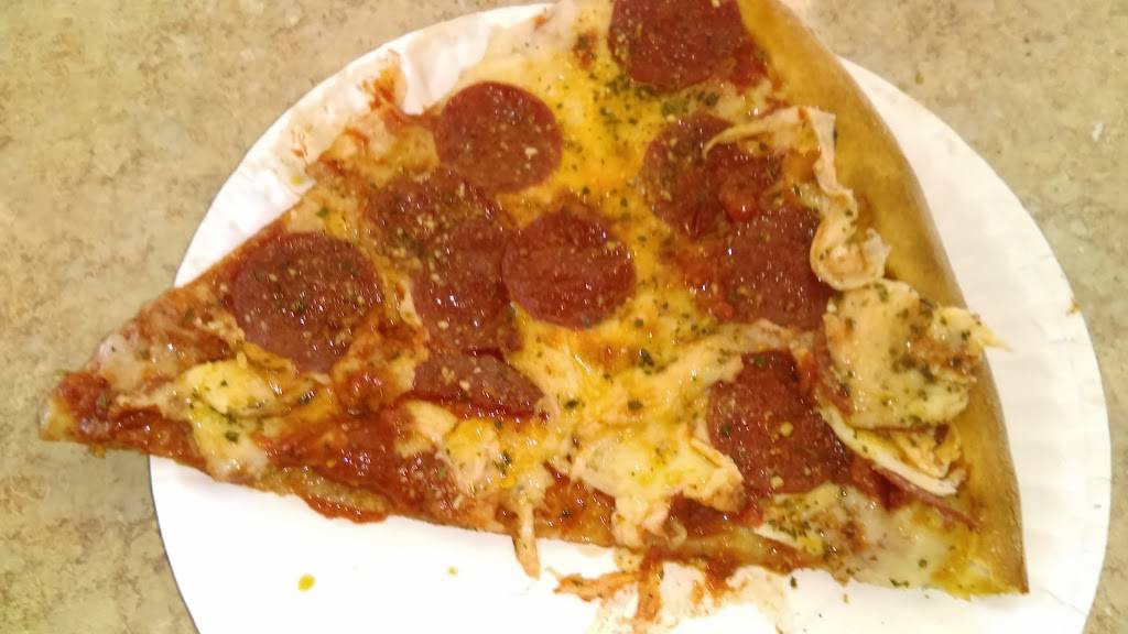 Zekos Pizzeria | restaurant | 2001 Gulf to Bay Blvd # A, Clearwater, FL 33765, USA | 7274422222 OR +1 727-442-2222