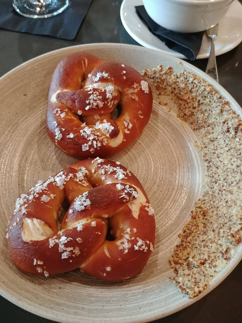 Siempre Algo | restaurant | 414 E Ohio St, Pittsburgh, PA 15212, USA | 4126529968 OR +1 412-652-9968