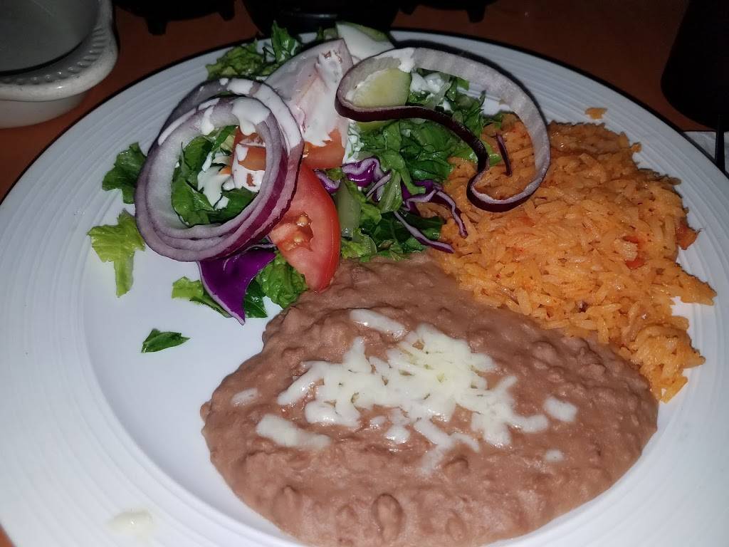 El Rinconcito Mexican Sea Food Restaurant | restaurant | 1033 S Santa Fe Ave, Vista, CA 92083, USA | 7609457659 OR +1 760-945-7659