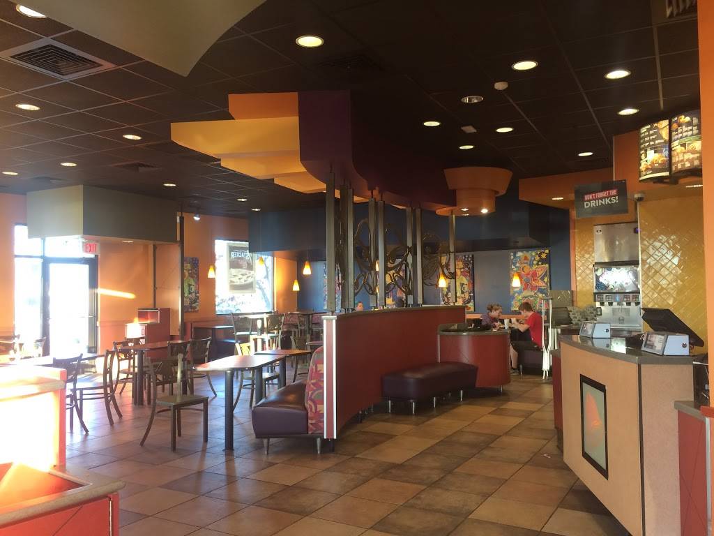 Taco Bell | meal takeaway | 4910 Shelbyville Rd, Louisville, KY 40207, USA | 5028936084 OR +1 502-893-6084