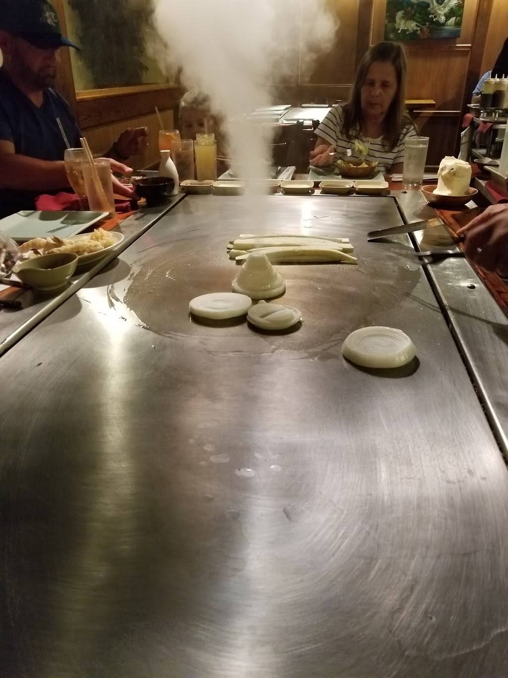 Kampai Japanese Restaurant | restaurant | 869 W Main St, Branford, CT 06405, USA | 2034814536 OR +1 203-481-4536