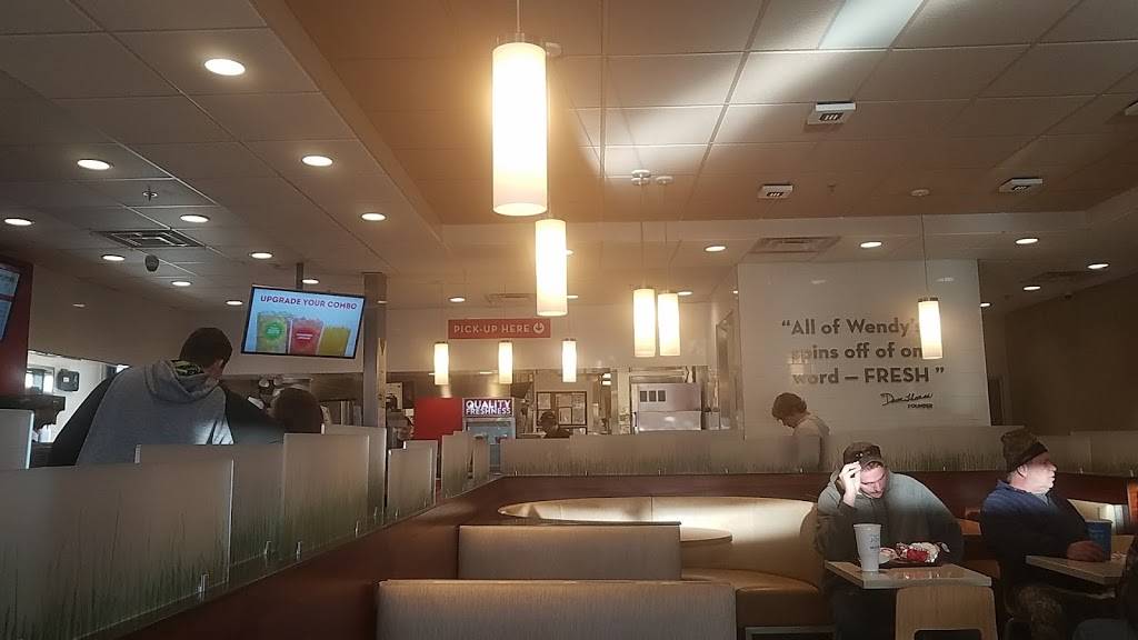 Wendys | restaurant | 860 S Jefferson Ave, Lebanon, MO 65536, USA | 4175882992 OR +1 417-588-2992