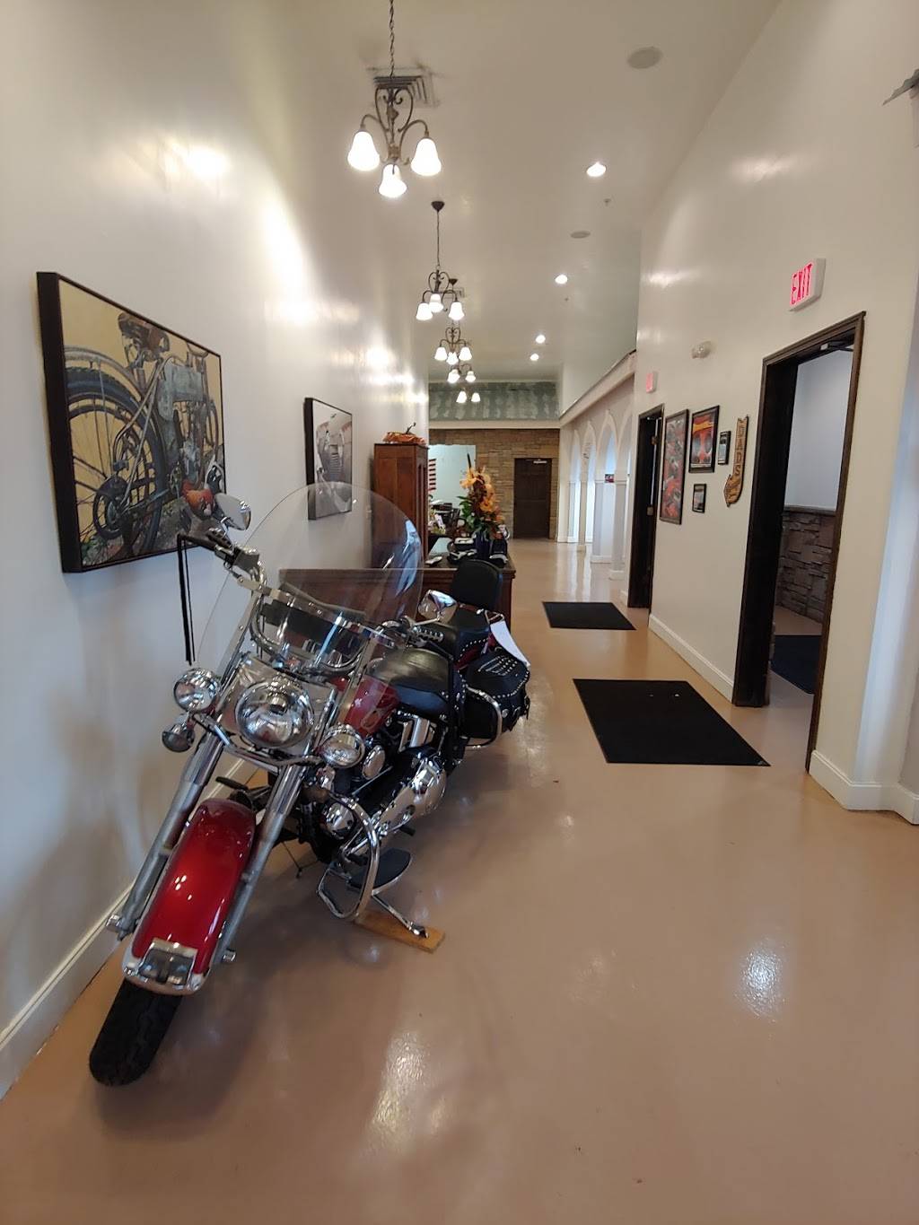 Chris Cafe | restaurant | 56 E 1700 S, Clearfield, UT 84015, USA | 8012921500 OR +1 801-292-1500