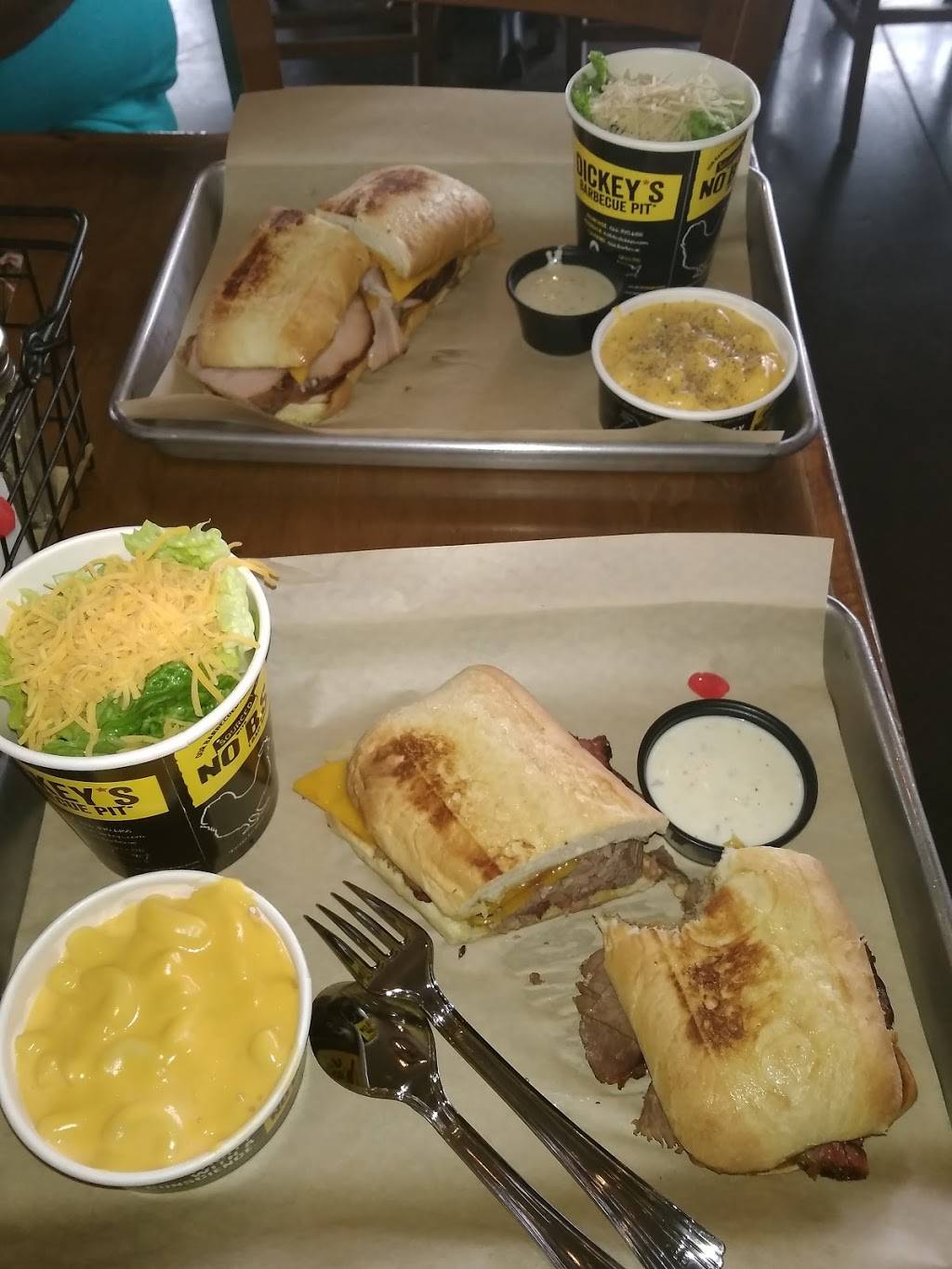 Dickeys Barbecue Pit | restaurant | 2951 Ridge Rd, Rockwall, TX 75032, USA | 9727227776 OR +1 972-722-7776