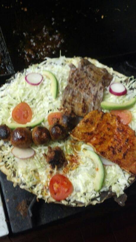 See Royal House | restaurant | 3655 W 3rd St, Los Angeles, CA 90020, USA | 2133884430 OR +1 213-388-4430