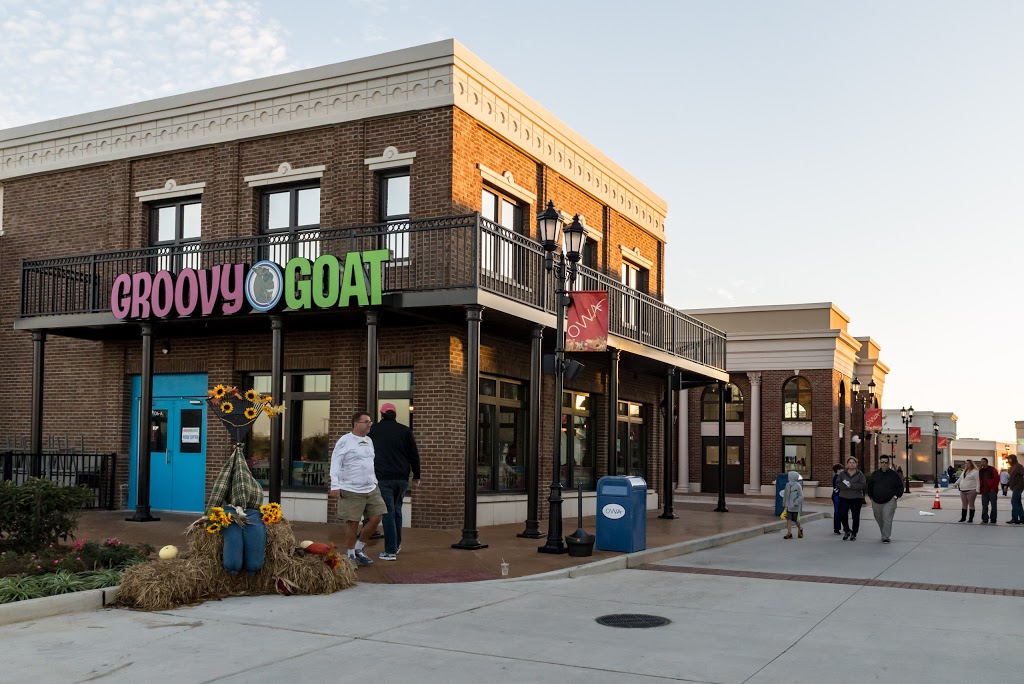 Groovy Goat | restaurant | 106 S. OWA Blvd A, Foley, AL 36535, USA | 2519994628 OR +1 251-999-4628