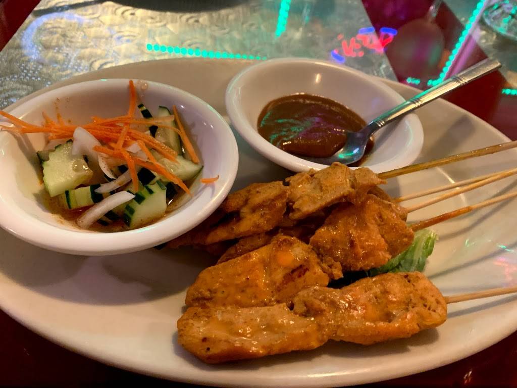 Lanna Thai Restaurant | restaurant | 1245 Noriega St, San Francisco, CA 94122, USA | 4156658080 OR +1 415-665-8080