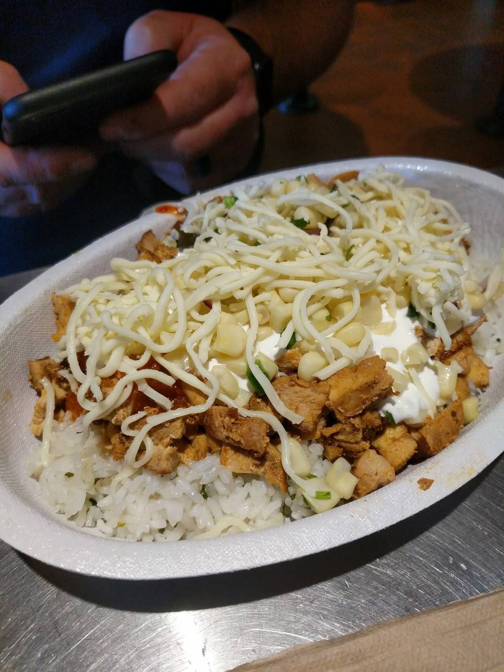 Chipotle Mexican Grill | restaurant | 610 W Diversey Pkwy, Chicago, IL 60614, USA | 7732811492 OR +1 773-281-1492