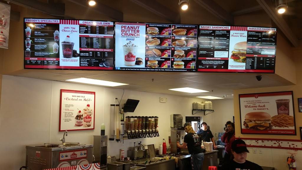 Freddys Frozen Custard & Steakburgers | restaurant | 11674 S 73rd St, Papillion, NE 68046, USA | 4025978909 OR +1 402-597-8909