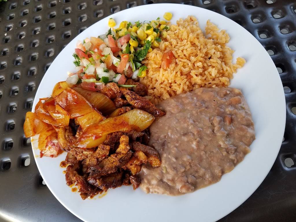 Julios Fresh Mex | restaurant | 5978 Silver Creek Valley Rd #25, San Jose, CA 95138, USA | 4083653828 OR +1 408-365-3828