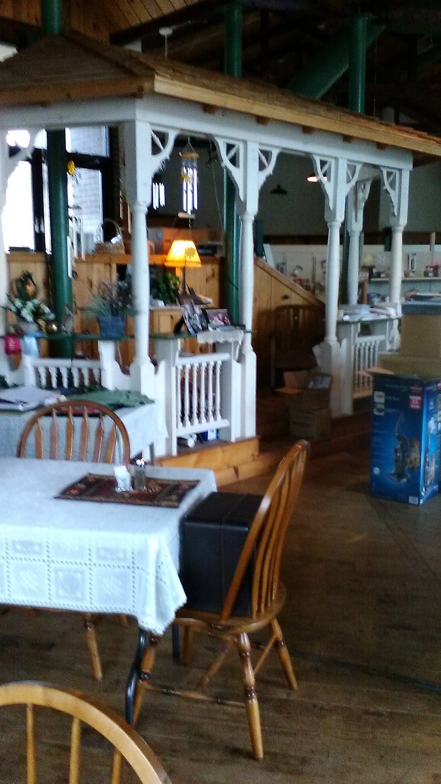 Coal Oil Johnnys Eatery | restaurant | 117 E State St, Pleasantville, PA 16341, USA | 8145895500 OR +1 814-589-5500