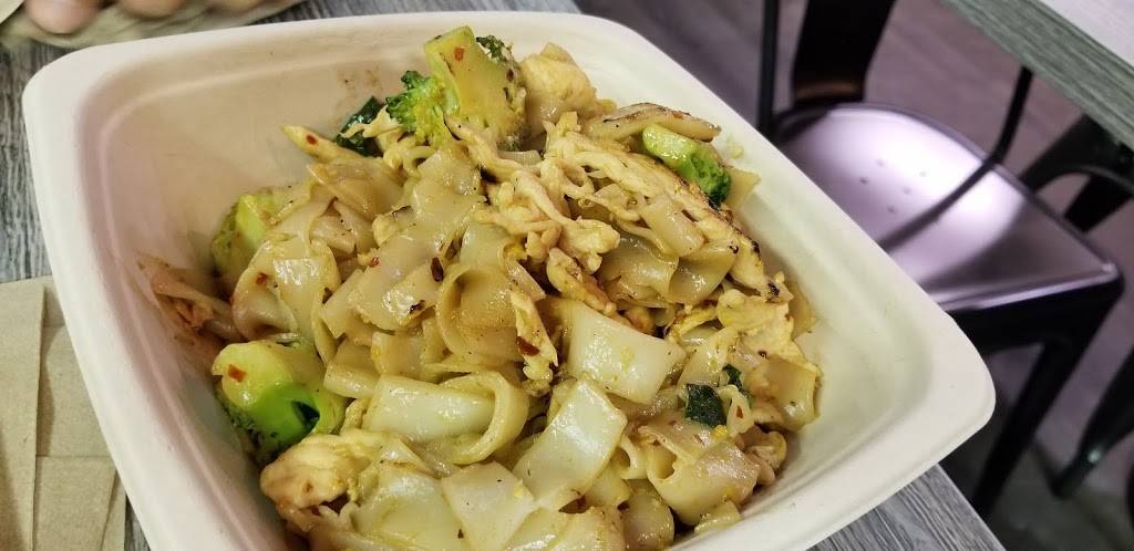 Spoon & Fork | restaurant | 1480 El Camino Real, Belmont, CA 94002, USA | 6508321517 OR +1 650-832-1517