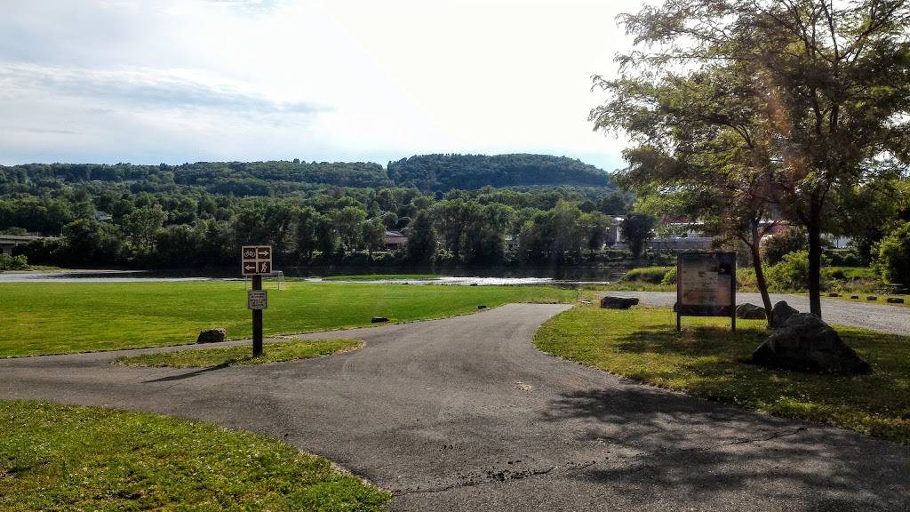 Towanda Country Club | restaurant | 645 Golden Mile Rd, Towanda, PA 18848, USA | 5702656222 OR +1 570-265-6222