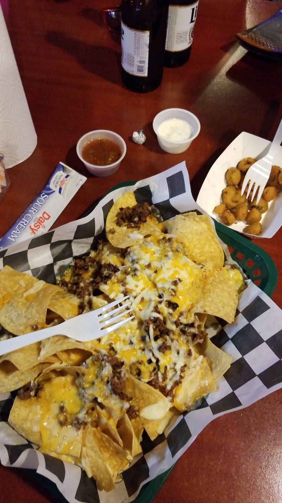 Horny Toad Bar & Grill | restaurant | 319 3rd St, Cranfills Gap, TX 76637, USA | 2545971100 OR +1 254-597-1100