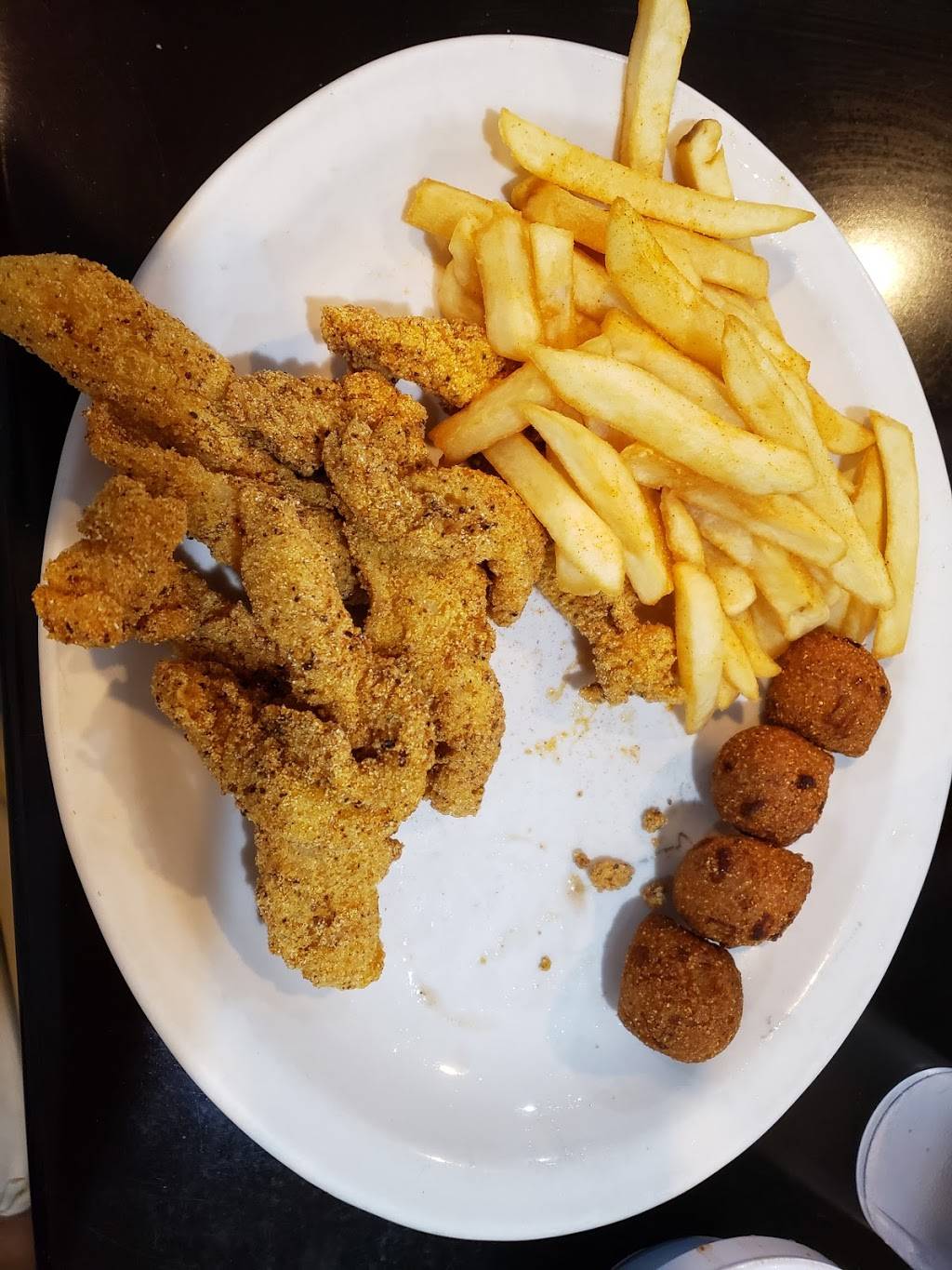 Brodys Steakhouse | restaurant | 2801 S, I-35, Belton, TX 76513, USA | 2548313065 OR +1 254-831-3065