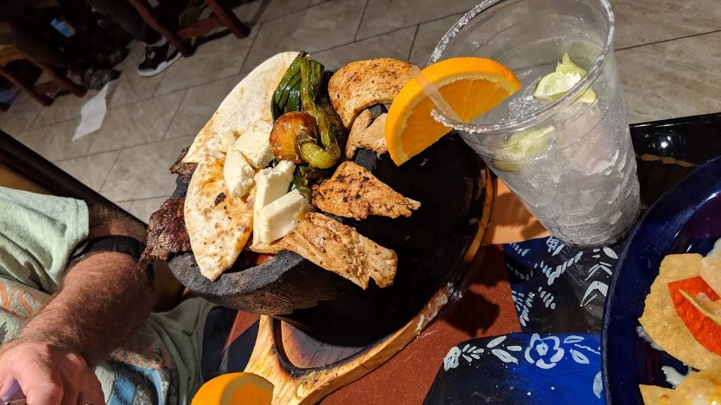 Los Mariachis Bar & Grill | restaurant | 3575 Tamiami Trail, Port Charlotte, FL 33952, USA | 9416278030 OR +1 941-627-8030