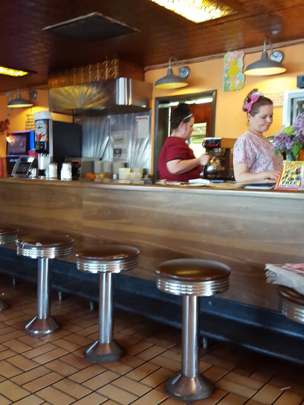 Sonny Boy Restaurant | restaurant | 881 National Rd, Bridgeport, OH 43912, USA | 7406359065 OR +1 740-635-9065