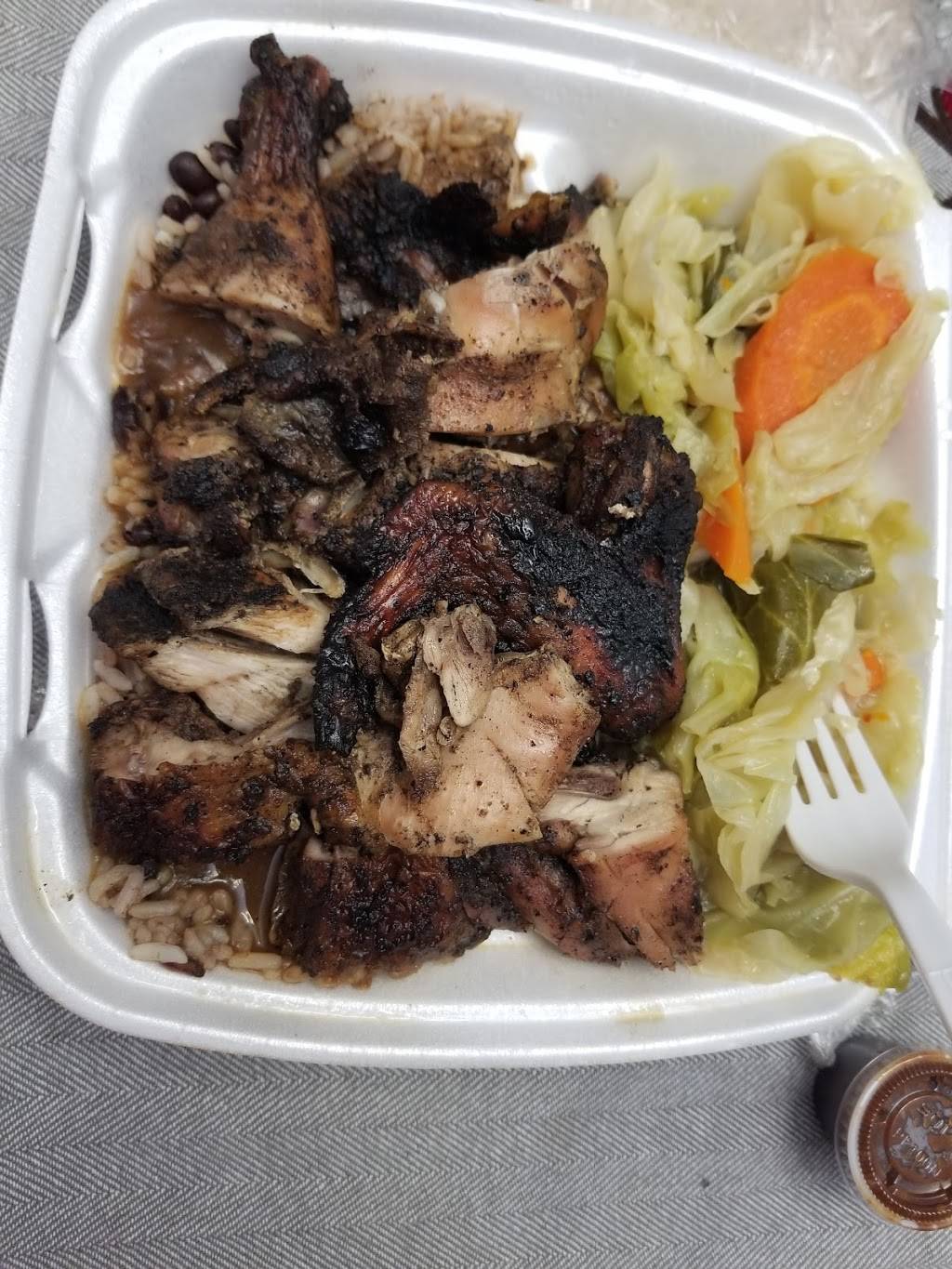 The Banana Leaf | restaurant | 8580 S 88th Ave, Justice, IL 60458, USA | 7083305280 OR +1 708-330-5280