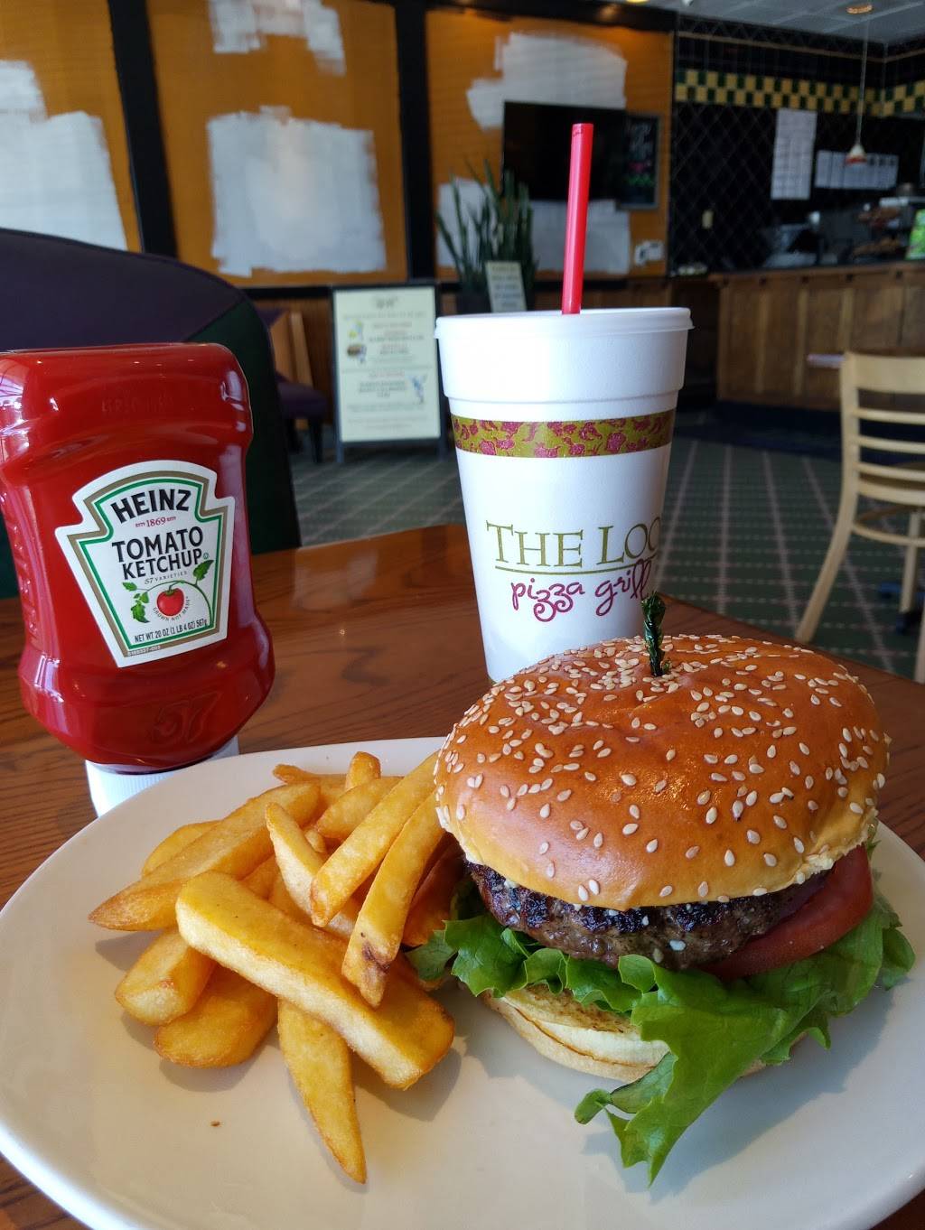 The Loop Pizza Grill | restaurant | 8221 Southside Blvd, Jacksonville, FL 32256, USA | 9046457788 OR +1 904-645-7788