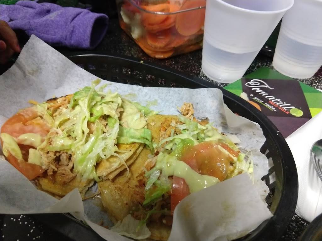 Tomatillo Taco Ville Buffalo Grove | restaurant | 1267 W Dundee Rd, Buffalo Grove, IL 60089, USA | 2243182137 OR +1 224-318-2137