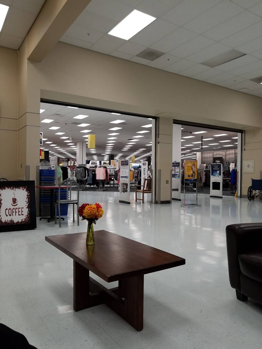 Buckley Square | shopping mall | 17000 E Iliff Ave, Aurora, CO 80013, USA | 3033005300 OR +1 303-300-5300