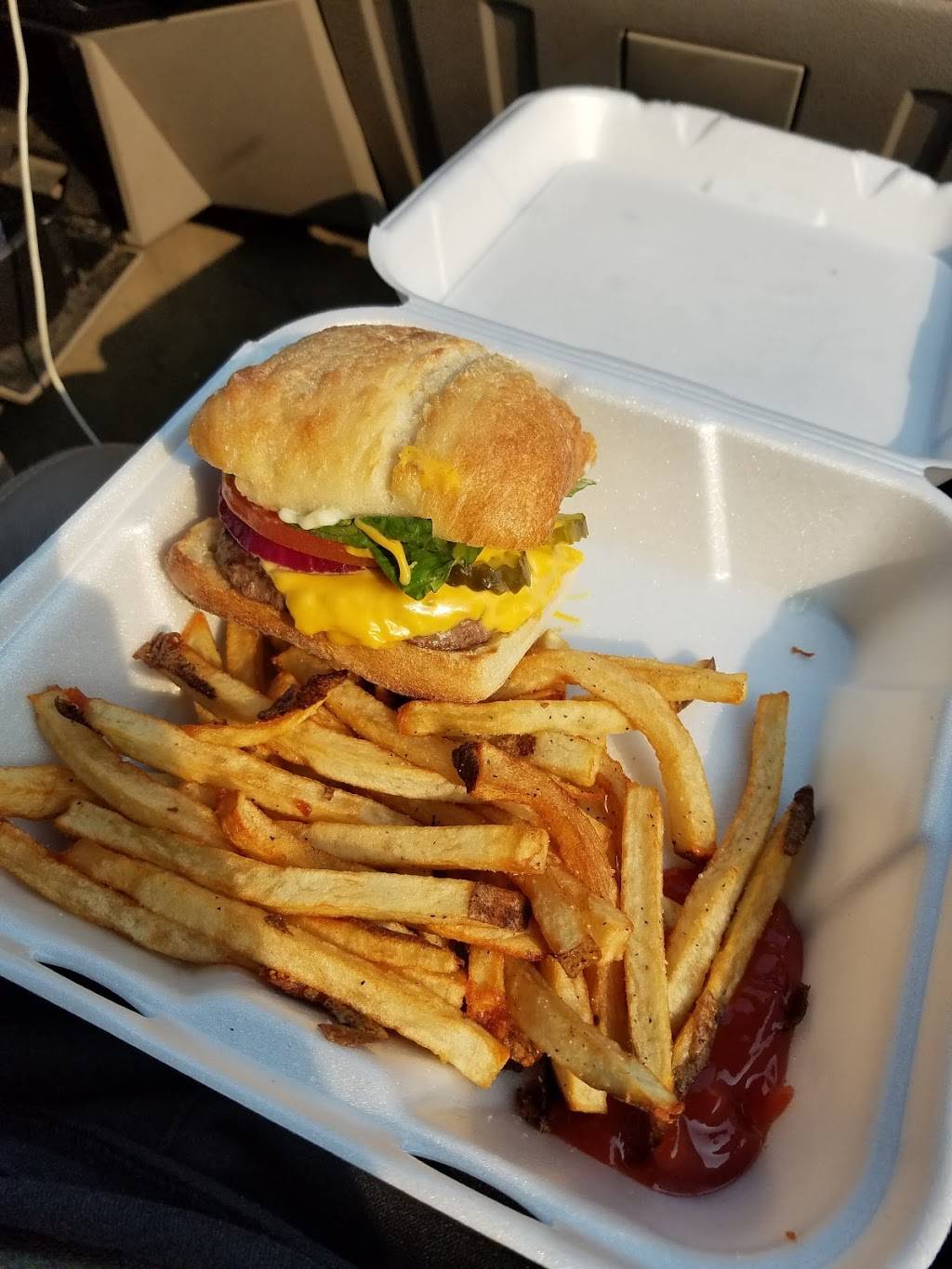 Pollard Flat USA | restaurant | 24235 Eagles Roost Rd, Lakehead, CA 96051, USA | 5302382534 OR +1 530-238-2534