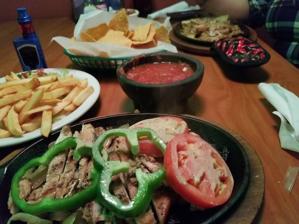 Los Bravos Mexican Grill and Cantina | restaurant | 1108 US-80, Pooler, GA 31322, USA | 9127484333 OR +1 912-748-4333