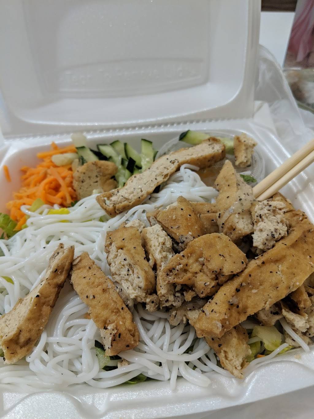 Oui Eats | restaurant | 5085 Westheimer Rd k125, Houston, TX 77056, USA | 8329402163 OR +1 832-940-2163