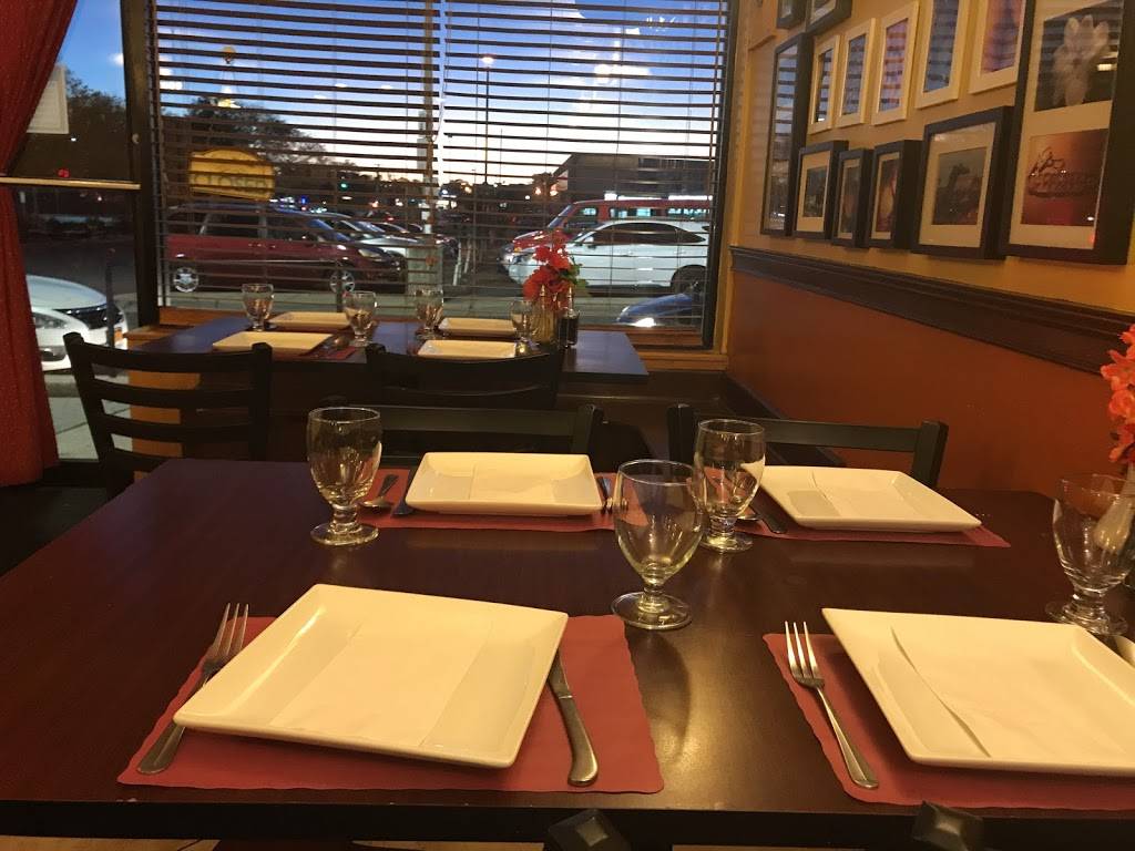Manila Hut | restaurant | 7 Main St, Hempstead, NY 11550, USA | 5164832983 OR +1 516-483-2983