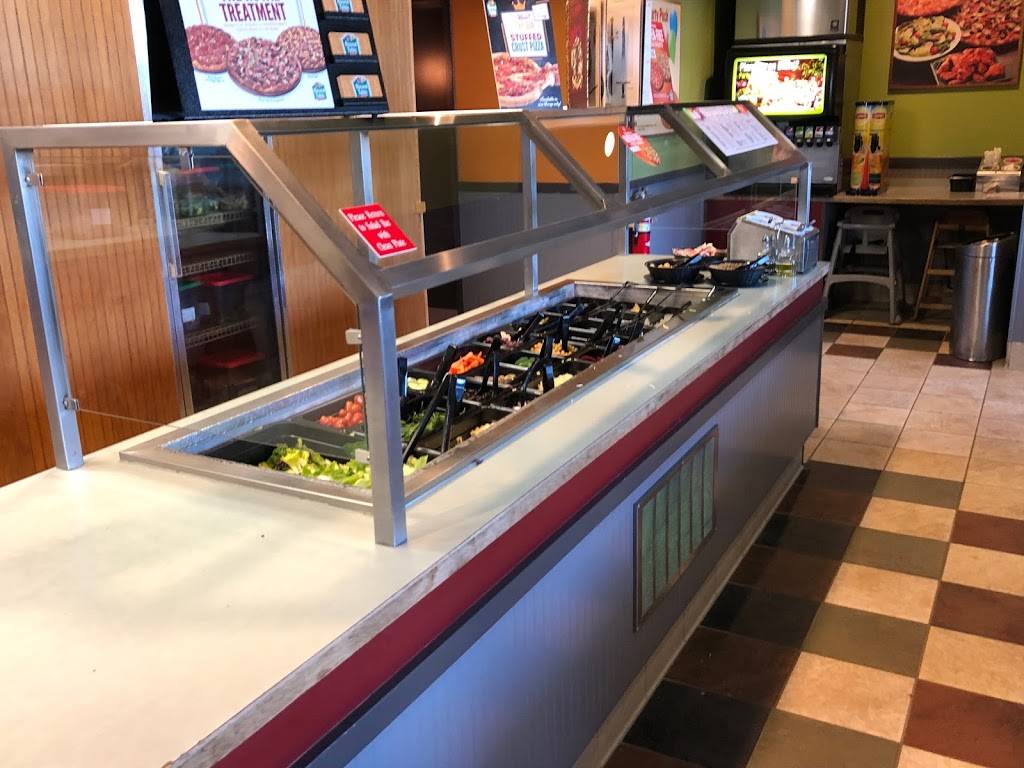 Round Table Pizza | meal delivery | 4510 Post St Ste 300, El Dorado Hills, CA 95762, USA | 9169411577 OR +1 916-941-1577